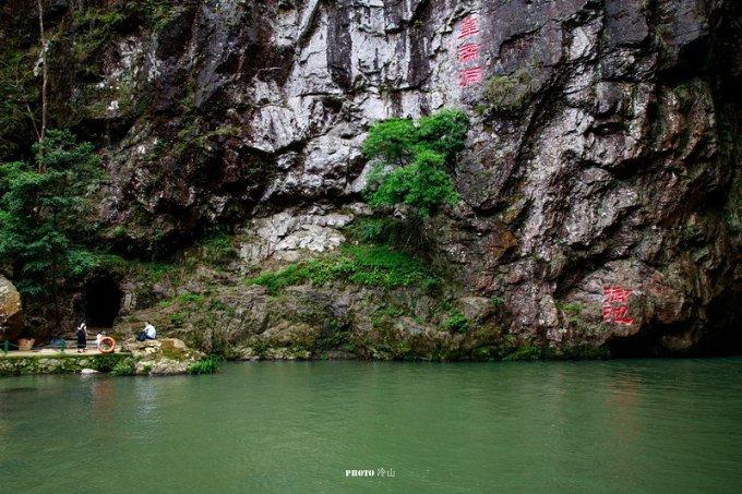 【文艺范】一片花灯海 耀眼穆棱河丨游花灯会“听”鸡西故事